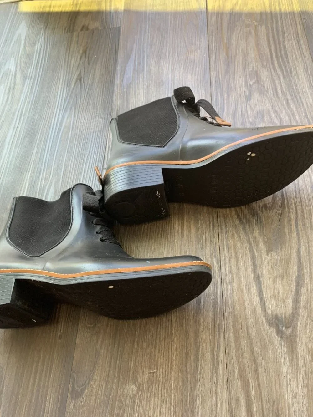 Short Rain Boots